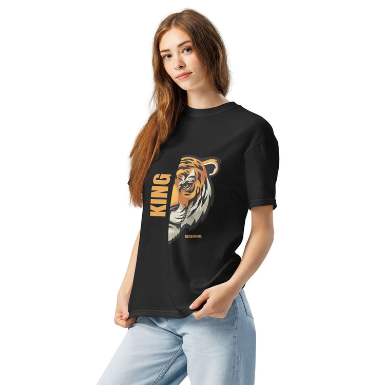 Black heavyweight t-shirt 
Unisex black tee
Garment-dyed black t-shirt
Heavyweight black unisex tee
Classic unisex black t-shirt 
Minimalist black tee for men and women – heavyweight style
Premium black t-shirt 
Unisex heavyweight t-shirt